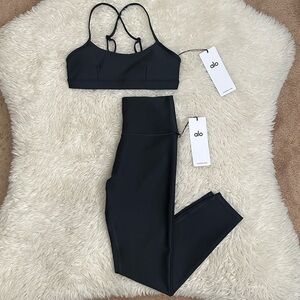 ALO Yoga Airlift Leggings & Intrigue Sports Bra